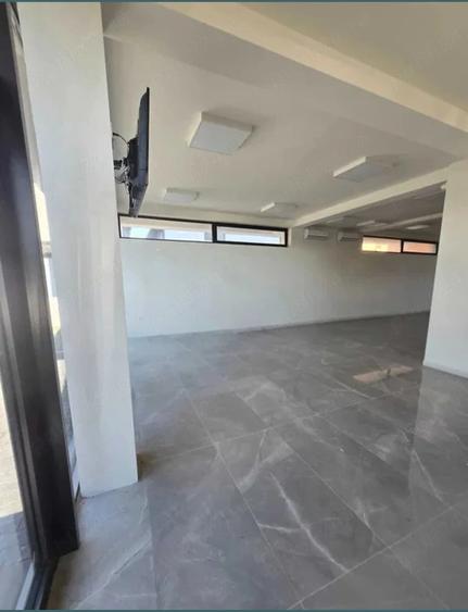 Casă cu Teren 450 Mp în Șimian