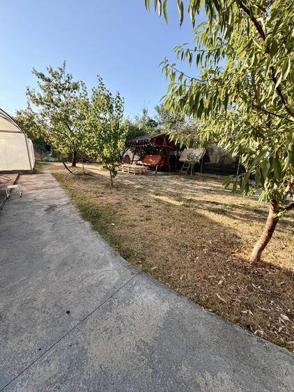 Casă individuală cu 4 camere cu Canalizare în Giarmata