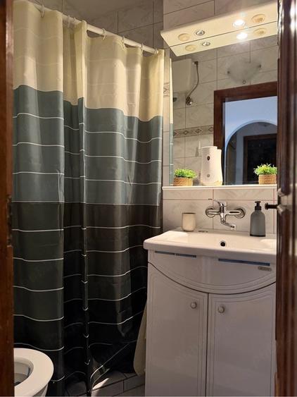 Apartament cu 3 camere decomandat în Aradul Nou