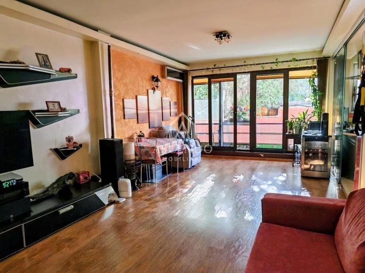 Apartament cu 3 camere decomandat, mobilat în Militari