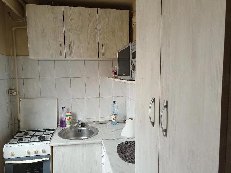 Garsonieră semidecomandată în Central