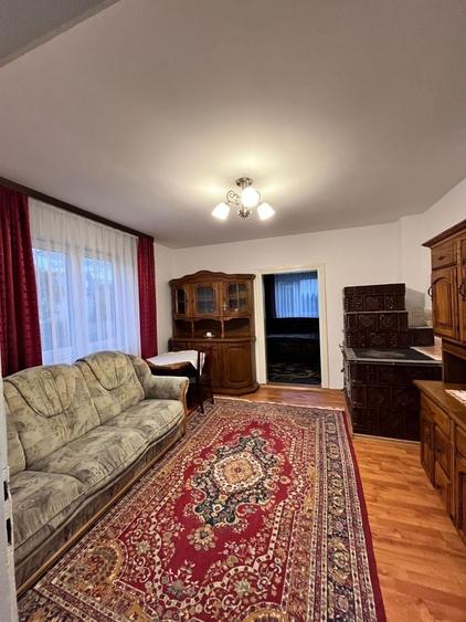 Casă cu 4 camere cu Teren 800 Mp în Central