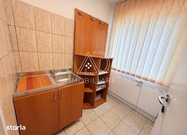 Spațiu comercial, de 100 mp, în Central