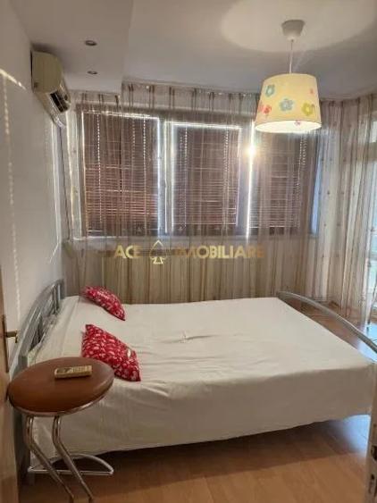 Apartament cu 2 camere decomandat, mobilat în Baba Novac