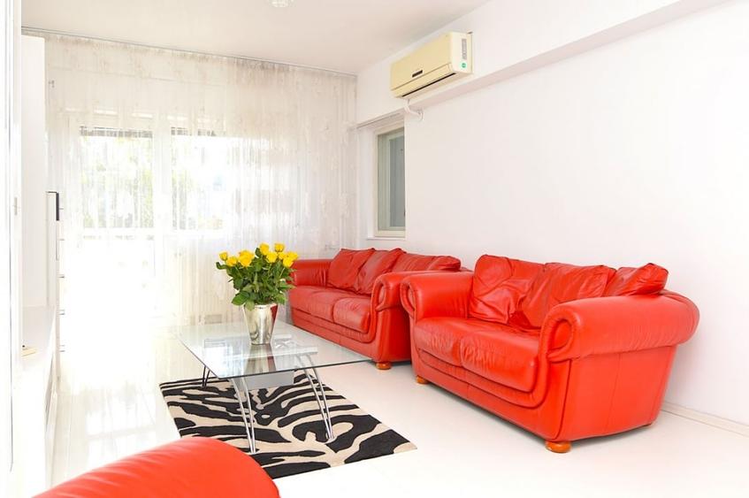 INCHIRIERE APARTAMENT 2 CAMERE UNIRII -PIATA UNIRII - 4