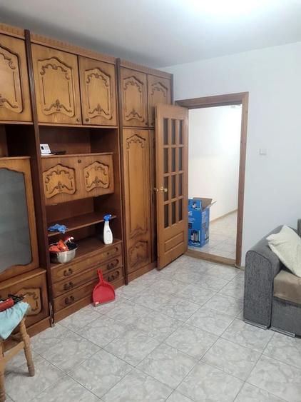 Apartament cu 2 camere semidecomandat în Dorobanți 1