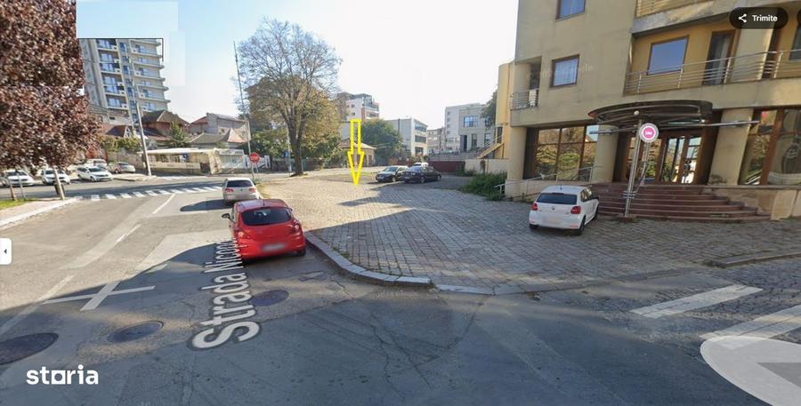 Spațiu comercial, în Ultracentral