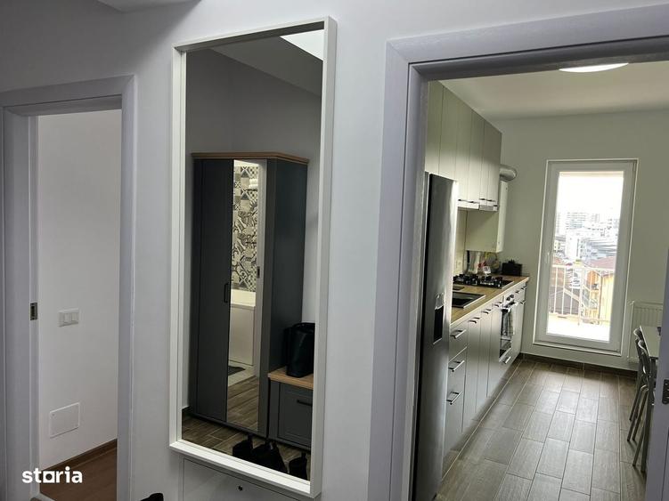 Apartament cu 2 camere decomandat în Exterior Vest