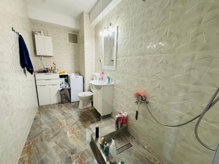 Apartament cu 4 camere semidecomandat, mobilat în Gheorgheni