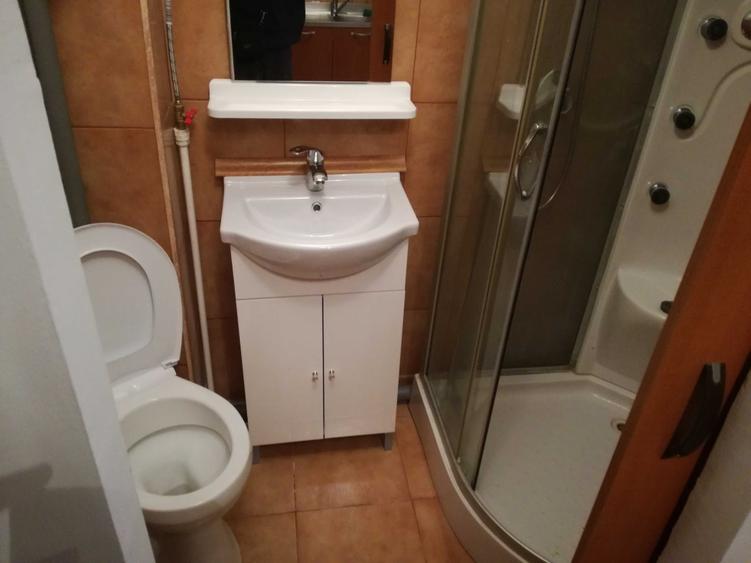 Garsonieră nedecomandată în Drumul Carului