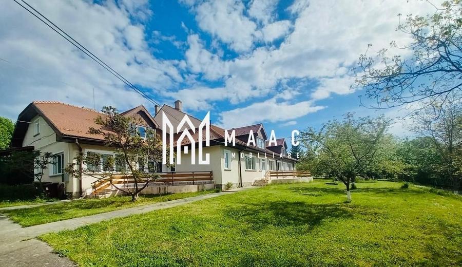 Casă individuală cu 15 camere cu Canalizare în Sud-Est