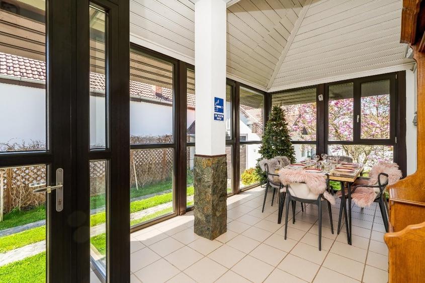 Casă individuală cu 5 camere cu Canalizare în Hipodrom 1