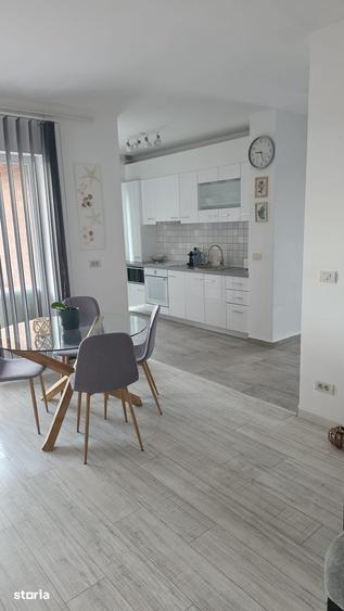 Apartament cu 3 camere în Șega