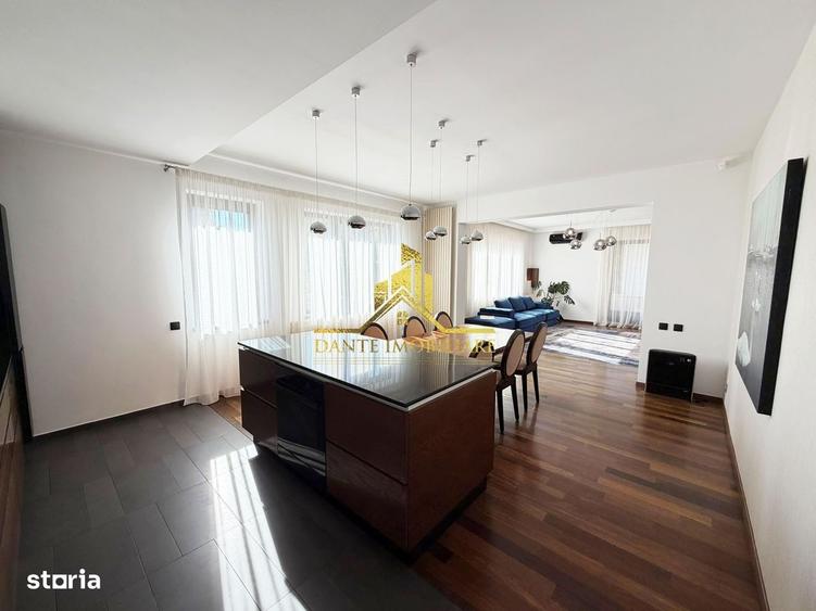 Apartament cu 3 camere semidecomandat, mobilat în Andrei Mureșanu