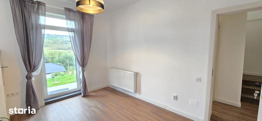 Casă cu 4 camere cu Teren 1000 Mp în Baciu