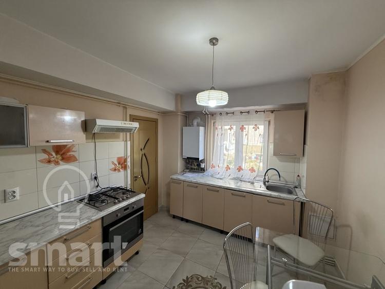 Apartament cu 3 camere decomandat în Central