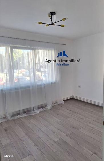 Apartament cu 2 camere semidecomandat în Micro 16