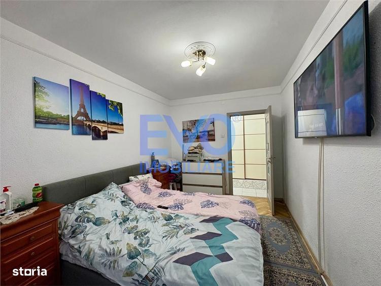 Apartament cu 2 camere decomandat în Mircea cel Bătrân
