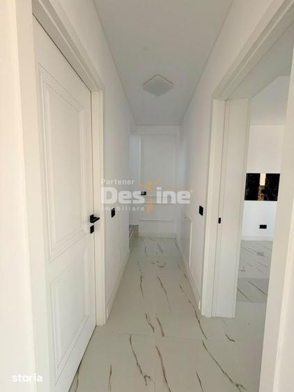 Casă cu 4 camere decomandat cu Teren 300 Mp în Rediu