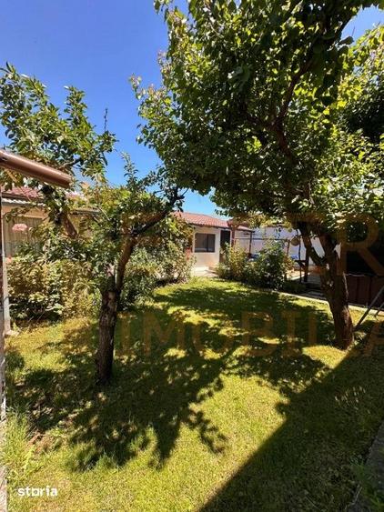 Casă cu 3 camere cu Canalizare în Brătianu