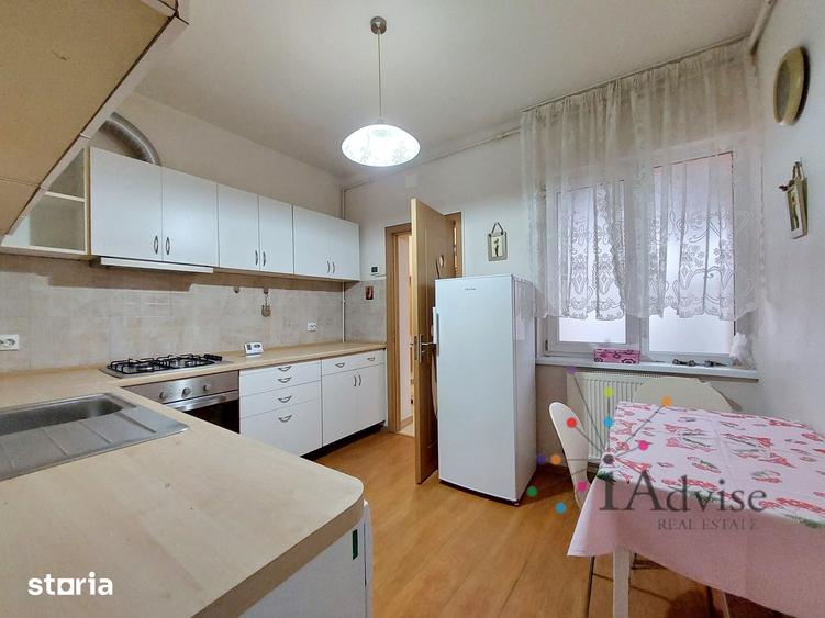 Casă cu 3 camere cu Teren 100 Mp în Centrul Civic