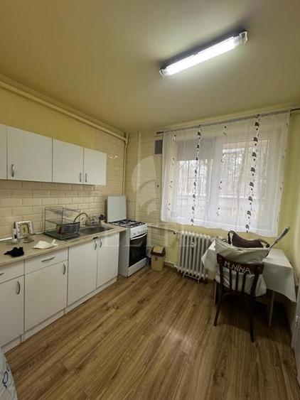 Apartament cu 2 camere semidecomandat, mobilat în Gheorgheni