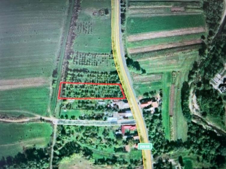 Teren de 2600 mp, în Călata