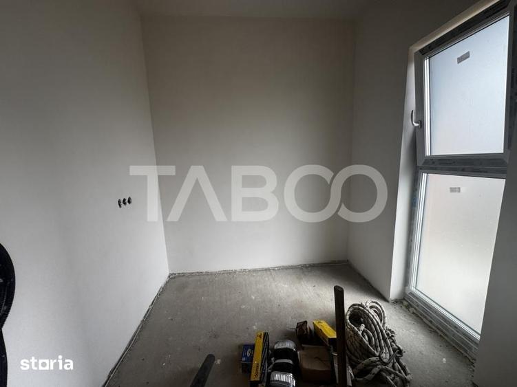 Casă cu 4 camere cu Teren 119 Mp în Central