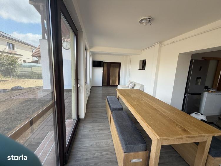 Casă cu 4 camere cu Teren 706 Mp în Dumbrăvița