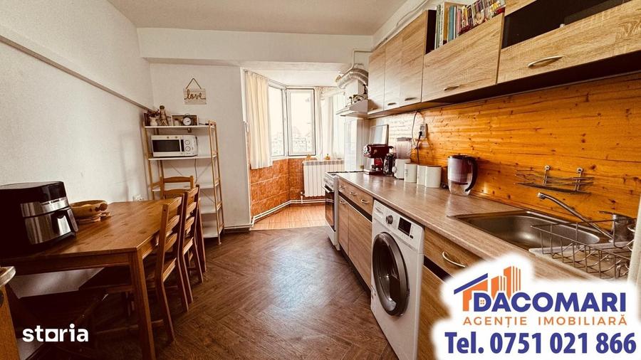 Apartament cu 3 camere decomandat în Siderurgiștilor