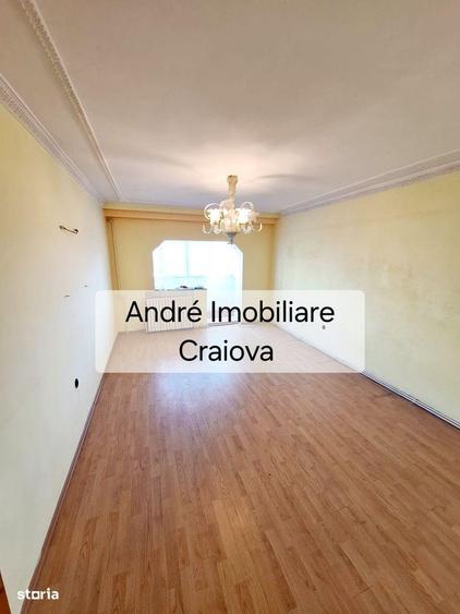 Apartament cu 2 camere decomandat în Craiovița Nouă