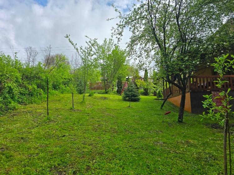 Casă individuală cu 5 camere cu Teren 1000 Mp în Drăgăneasa
