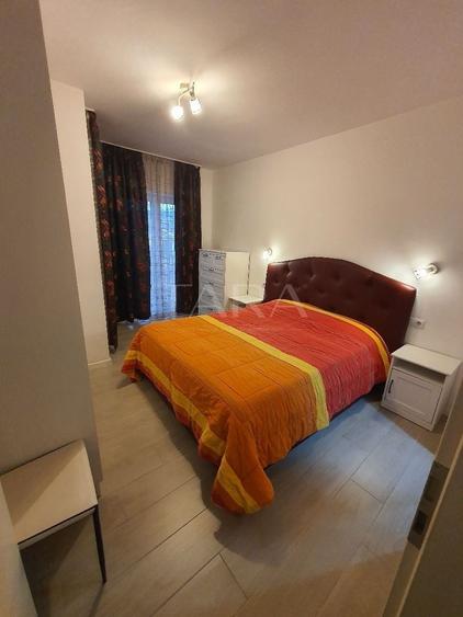 Apartament cu 3 camere decomandat, mobilat în Bună Ziua