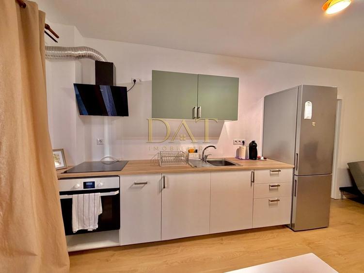 Apartament cu 2 camere, mobilat în Bulgaria