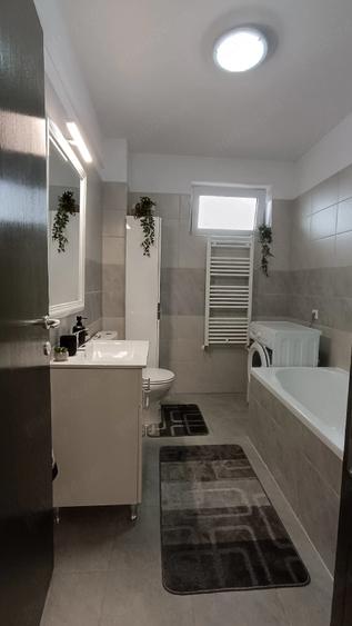 Apartament cu 2 camere decomandat în Rulmentul