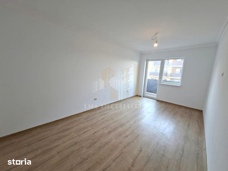 Apartament cu 3 camere decomandat în Sânpetru