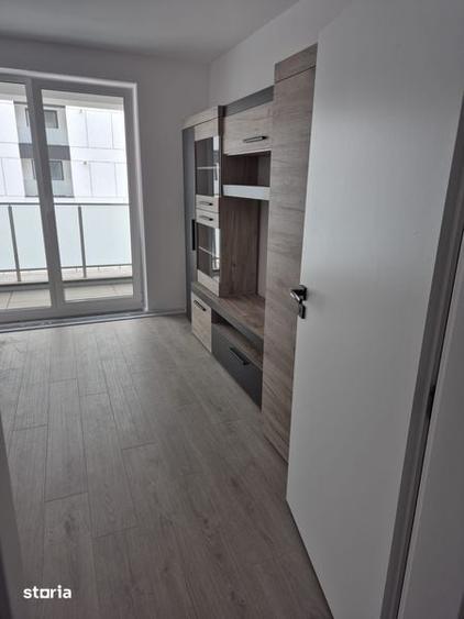 Apartament cu 3 camere în Progresul