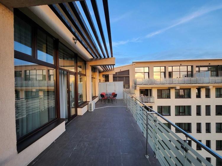 Apartament cu 3 camere în Cârlig