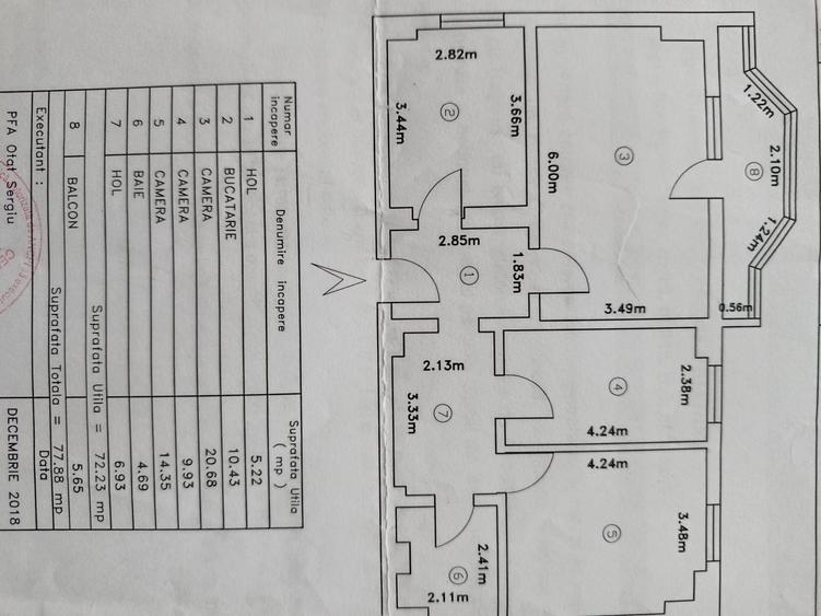 Apartament cu 3 camere decomandat în Nicolina