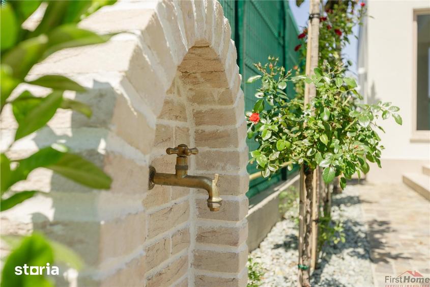 Casă cu 4 camere cu Teren 486 Mp în Obor