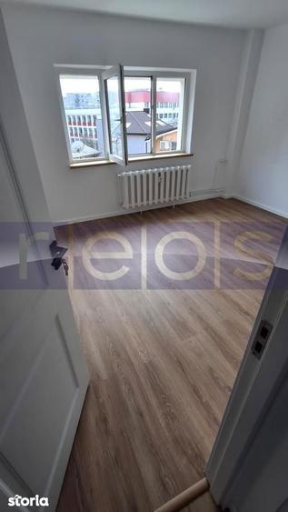 Apartament cu 3 camere în Nerva Traian