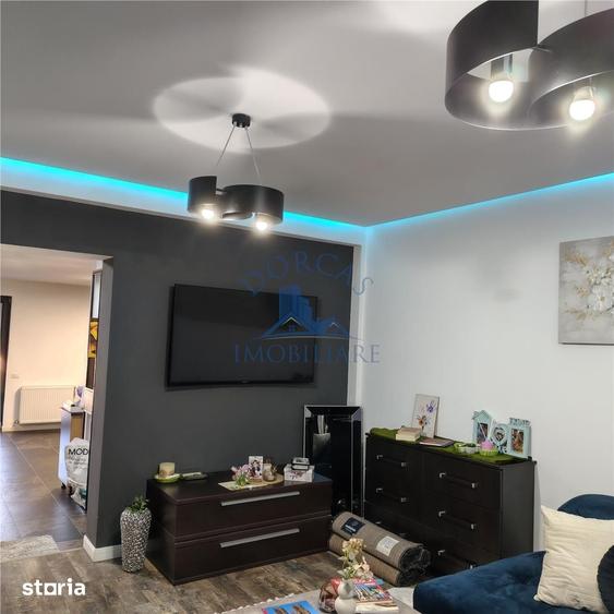 Apartament cu 3 camere decomandat în 1 Mai