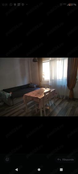 Apartament cu 2 camere decomandat în Malu Mare