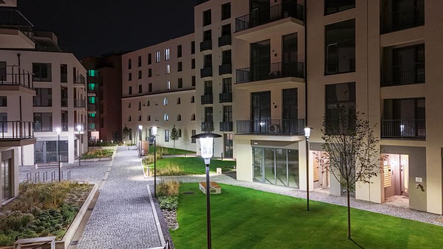 Apartament cu 3 camere în Centru Civic