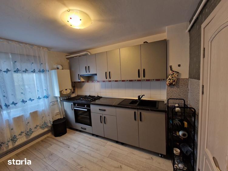 Apartament cu 2 camere semidecomandat în Fălticeni