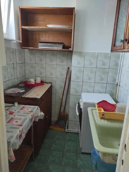 Apartament cu 2 camere nedecomandat în Dacia