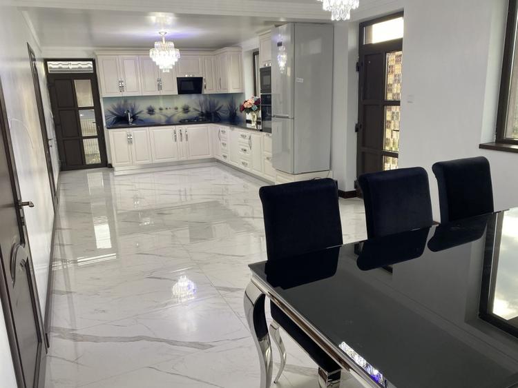 Casă individuală cu 5 camere cu Teren 450 Mp în Găgeni