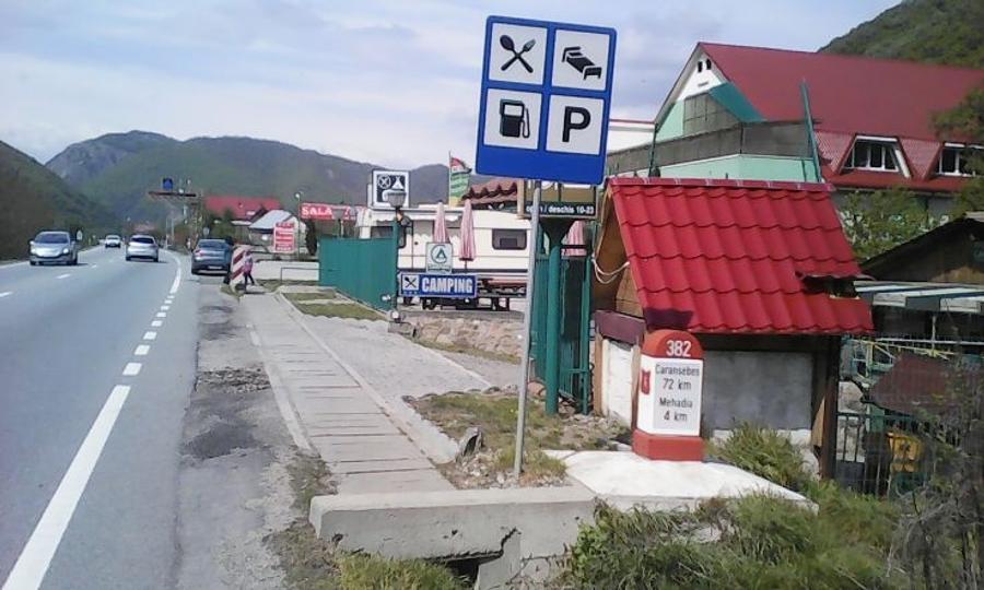 Teren intravilan de 7600 mp, în Băile Herculane - 1