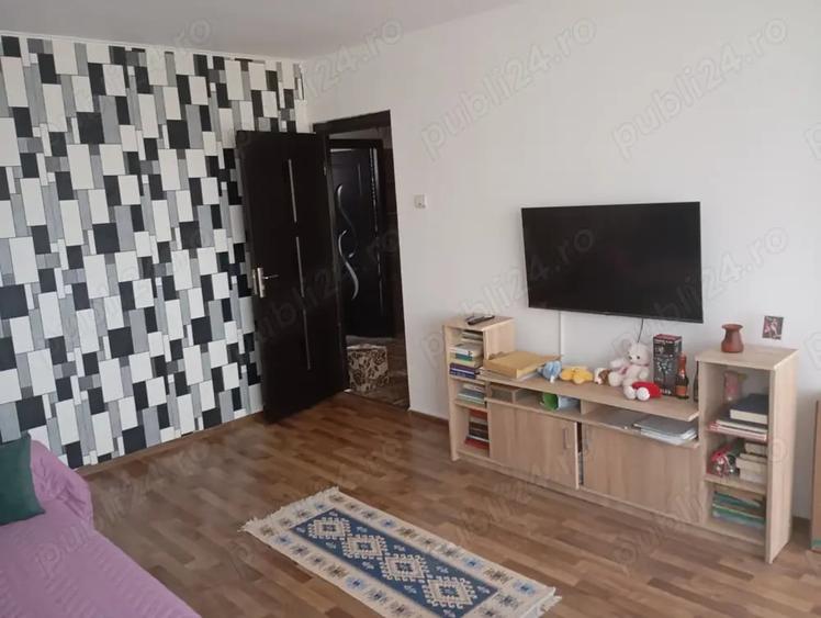 Apartament cu 2 camere decomandat în Giurgiului