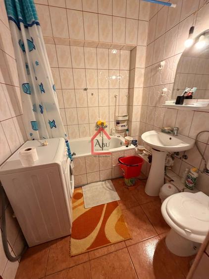 Garsonieră decomandată în Zimbru